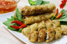 Nem huế chiên giòn (4 chiếc) 